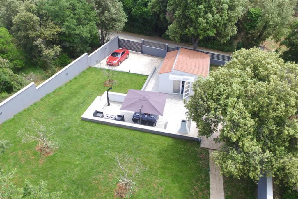 Apartment In Park Forest Soline Near The Sea Pjescana Uvala Exteriör bild